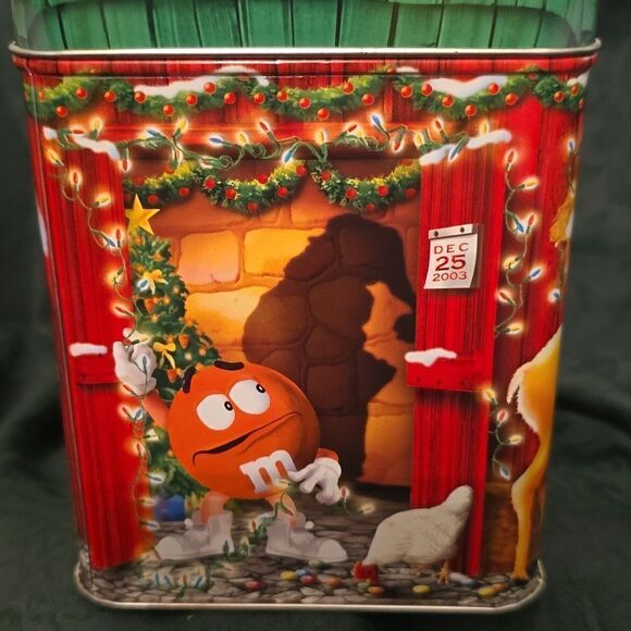 M&Ms Christmas Village‎ Series reindeer farm #16 Limited Edition canister 2003 - Picture 5 of 9